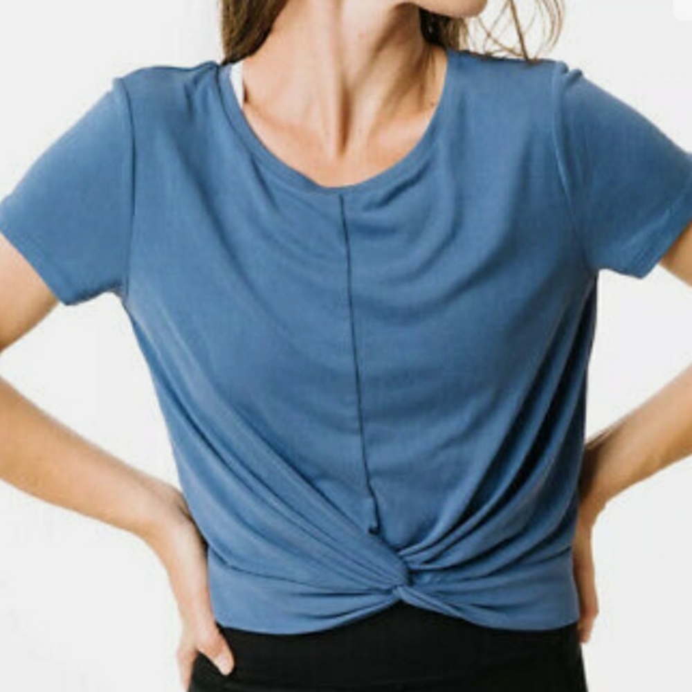 ZYIA Calm Blue Swirl in the Front Top XL Activewear Gym Workout